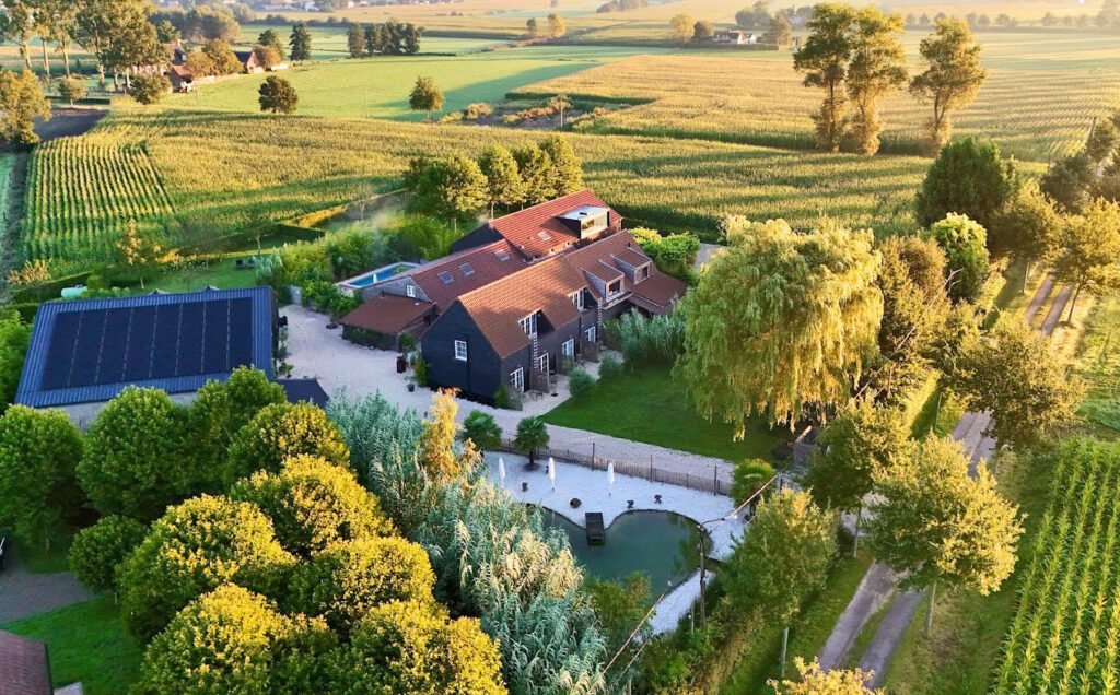 Hoeve la Cascina vue du ciel
