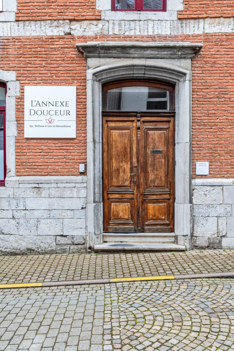Façade de la maison à l'Annexe Douceur près de Charleroi