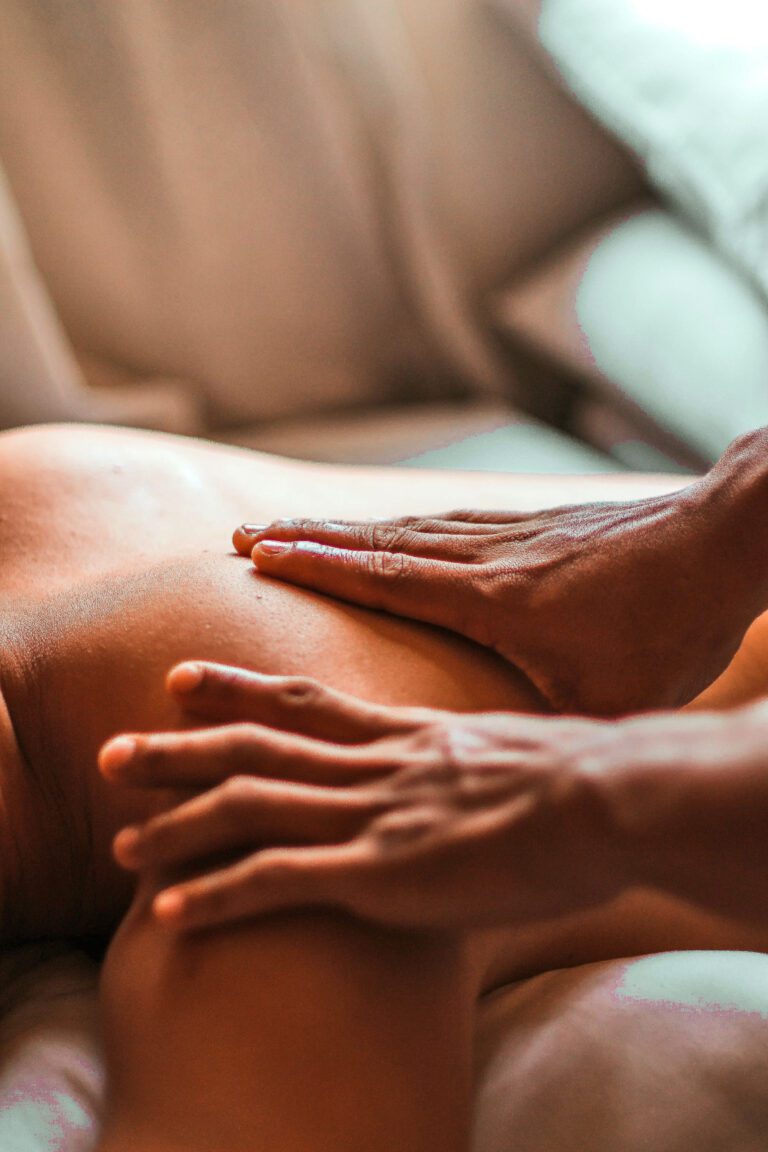 Massage Ayurvédique à HOY Paris Yoga Hôtel