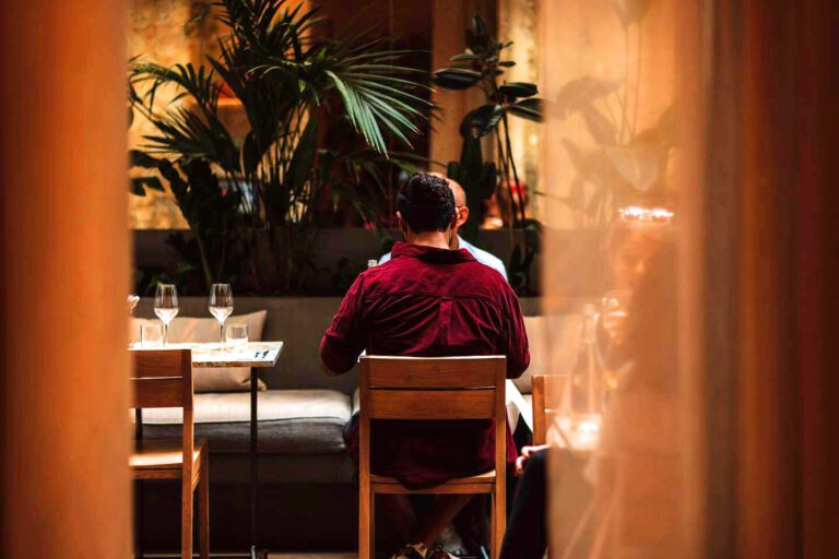 Restaurant Mesa à HOY Paris Yoga Hôtel