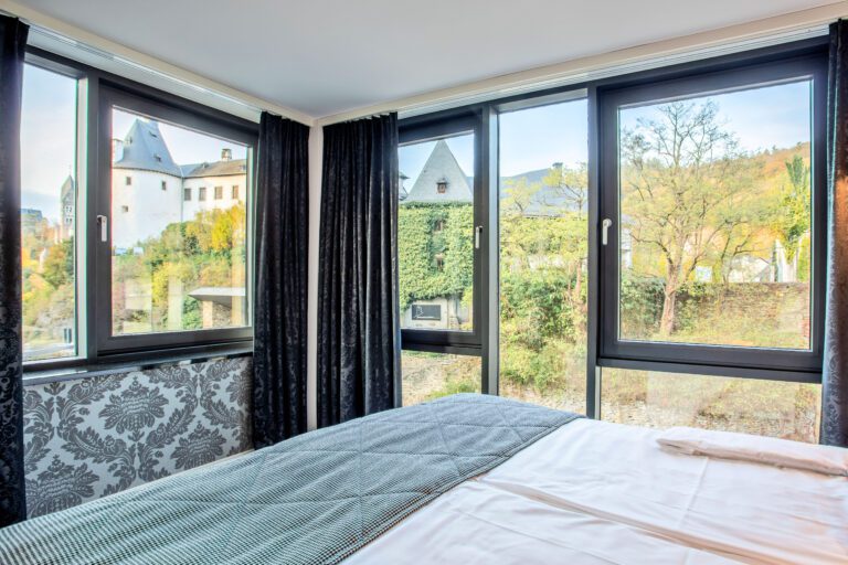 Chambre avec vue au Clervaux Boutique Hotel