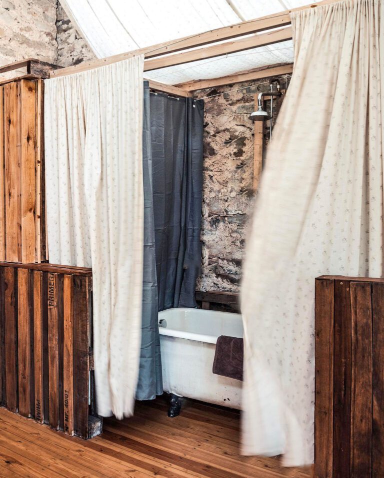 à la Chambre aux Bois au Château de Freux