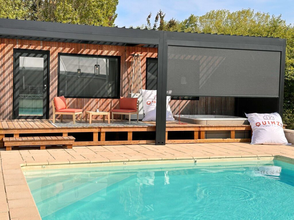 Suite Pool House à Quinze la Suite