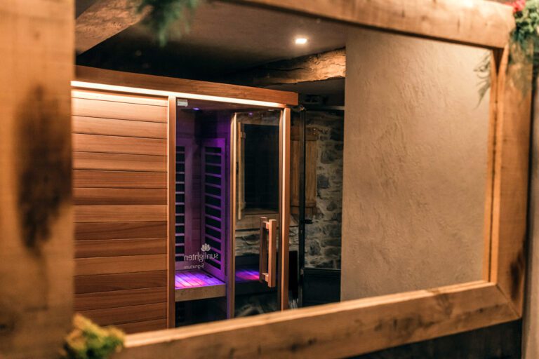 Sauna rien que pour vous à La Roca à Marche en Belgique