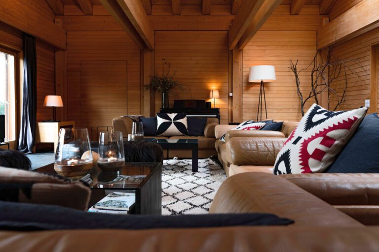 Salon super cosy à la Villa Hundert à Engelberg