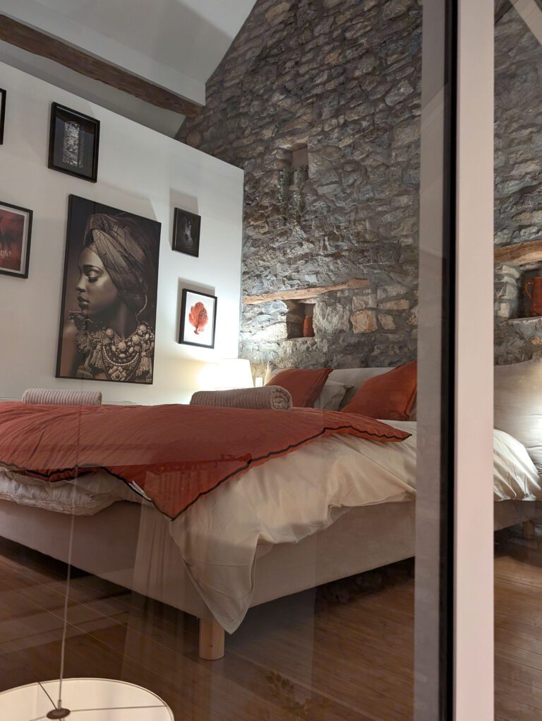 Chambre dans la mezzanine au Bain de Diane à Aywaille