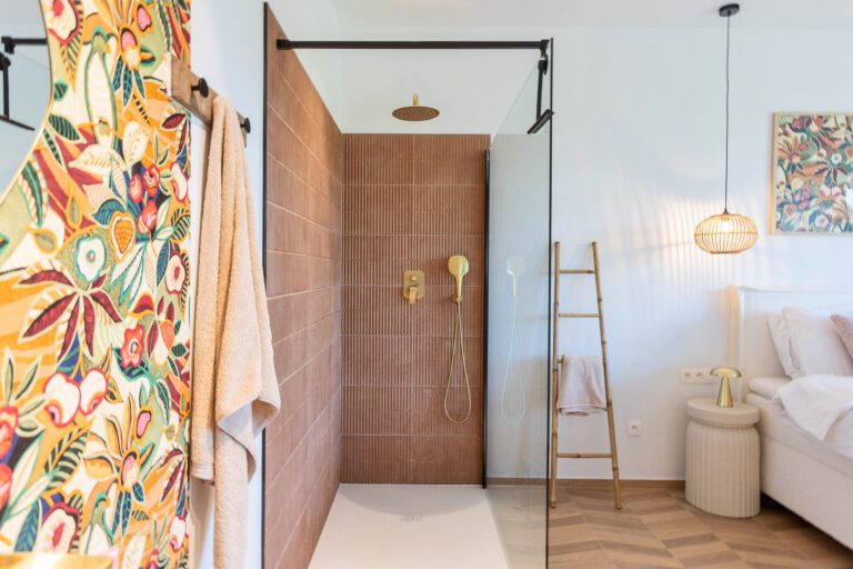Douche du gîte Olea au Nomad Village à Verviers