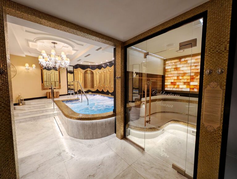 Espace wellness au Bachleda Luxury Hotel à Cracovie