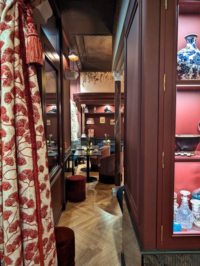 Lobby de l'hôtel à Une Autre Chambre dans le Marais