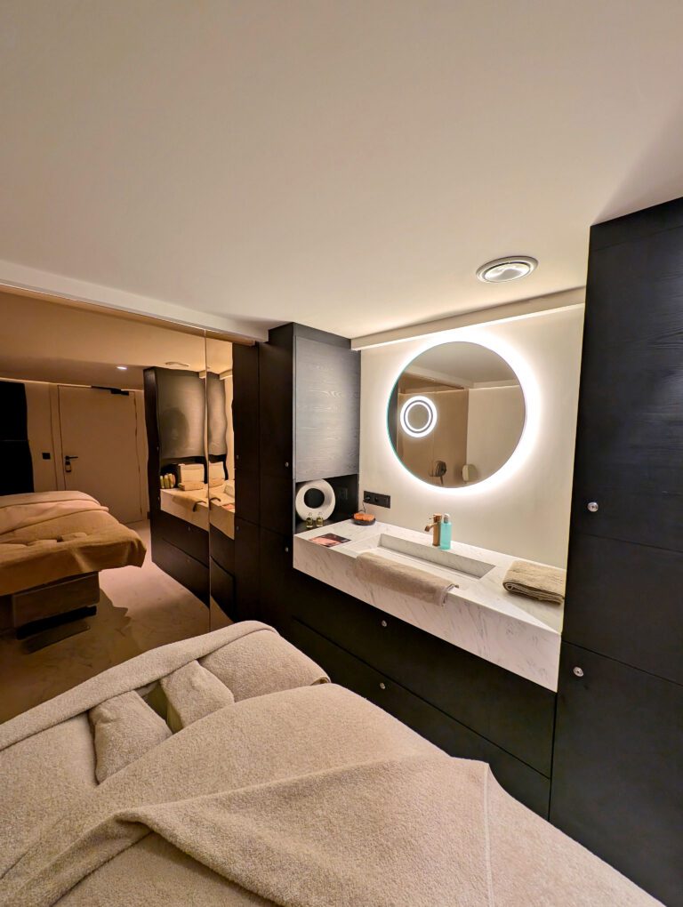 à Contour Spa à Bruxelles